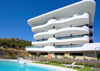 Planta baja en El Higuerón. Fantástica garden villa ya terminada y con más de 120m2 entre te