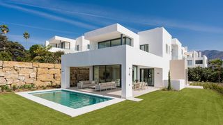 Chalet in Estepona Golf
