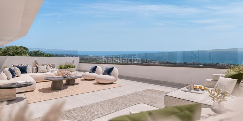 Foto 3bdebd17-f79f-4e0b-b4d8-ae0f5b65a04b. Erdgeschoss mit pool in Alto de los Monteros Marbella
