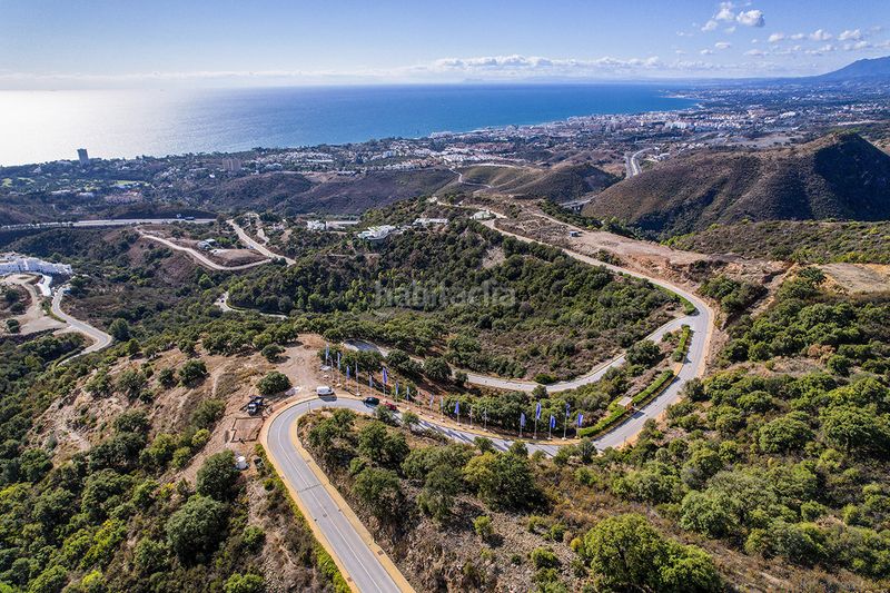 Foto 4fc6353e-0cc3-474d-a33a-898083e6c910. Erdgeschoss mit pool in Alto de los Monteros Marbella