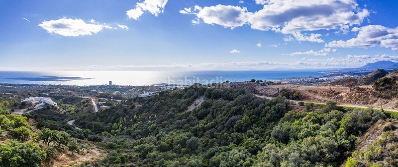 Foto 9308e756-a672-419d-9ef7-64d52656e5ca. Erdgeschoss mit pool in Alto de los Monteros Marbella