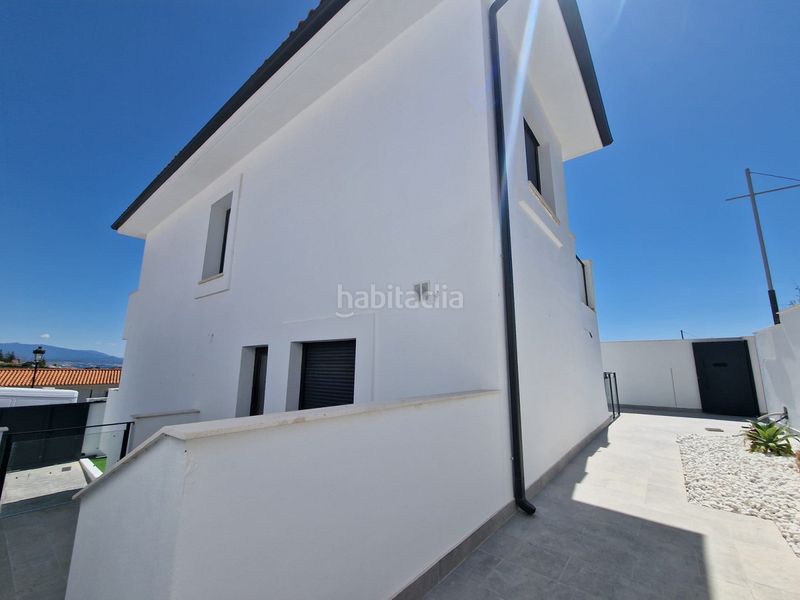 Foto b5982c6c-1721-4b1f-a80b-8990d0058641. Casa adossada amb piscina a Chullera Manilva