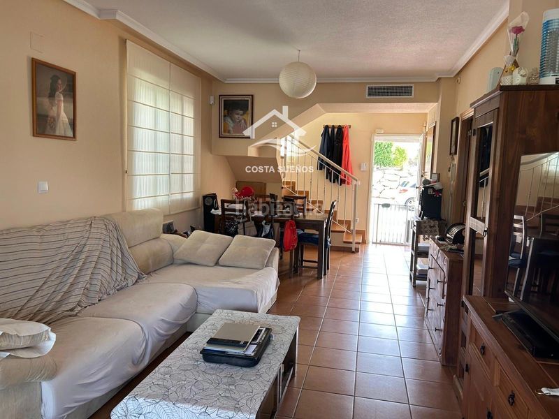 Foto 6102a84a-935d-4337-b338-234063a32e1d. Casa adossada amb calefacció aparcament piscina a Mutxamel
