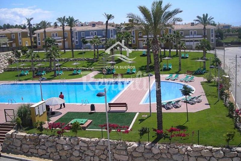 Foto ebad4ae9-109f-43ae-8b3b-637c347862fb. Casa adossada amb calefacció aparcament piscina a Mutxamel
