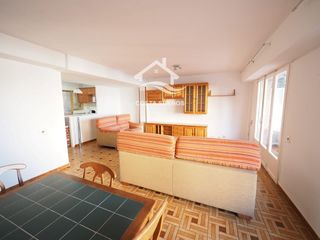 Etagenwohnung  Carlos soler. Vivienda en la avenida principal de mutxamel