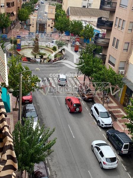 Foto b126c9d8-c23e-49a5-b34b-c296800e1017. Pis a Centro Mutxamel