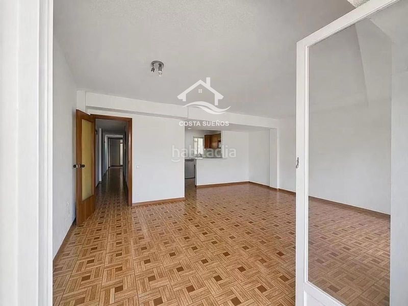 Foto c11968f7-82a1-4123-a709-7f51f447bf8c. Pis a Centro Mutxamel