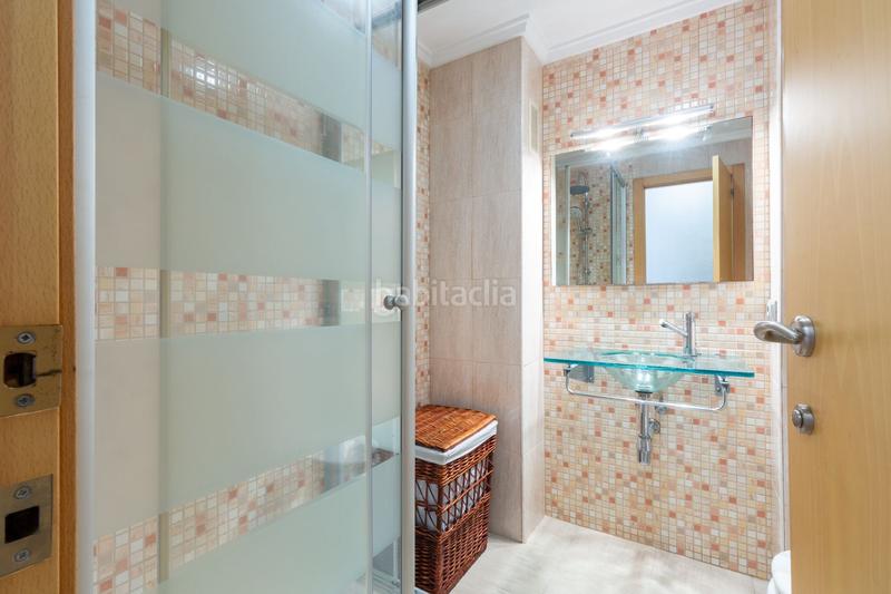 Foto 6e646c5c-29bb-45c6-af4f-f1dd72470238. Piso se vende amplio piso en calle cuenca tramoyeres, en Valencia