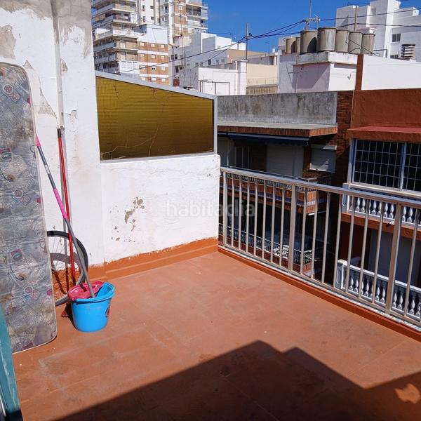 Foto 4b40e4e1-5a86-4ef9-ba1c-ecf3677de451. Pis a El Perelló Sueca