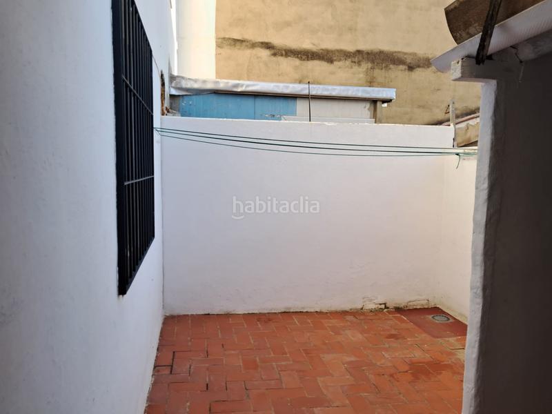 Foto b7c9d5e7-595f-479f-a3ce-8c9028061c8f. Pis a Plaza Xúquer Paiporta