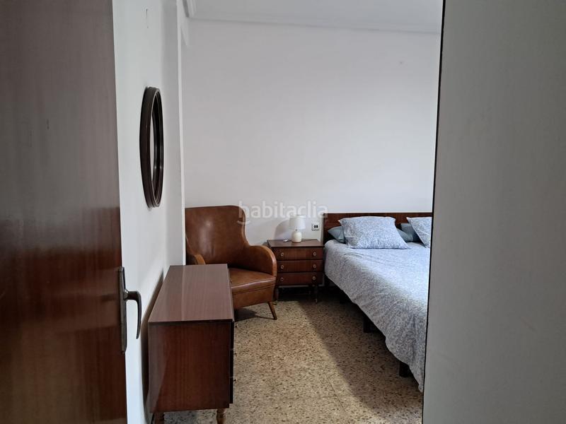 Foto e259f715-cdd8-4369-93a0-7f9584f98f22. Pis a Plaza Xúquer Paiporta