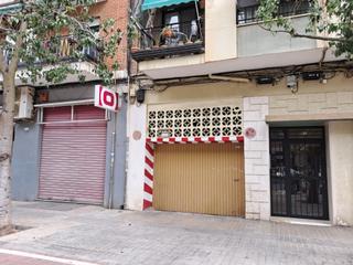 Aparcament cotxe a En Corts - Doctor Waksman. Garaje  av dr waksman  valencia