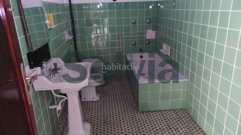 Foto 5d514938-fc5b-4ab0-b4d0-e8a745692353. Location local commercial dans Sueca Sueca