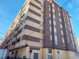 Appartement  Calle tres de abril. Piso en molina de segura