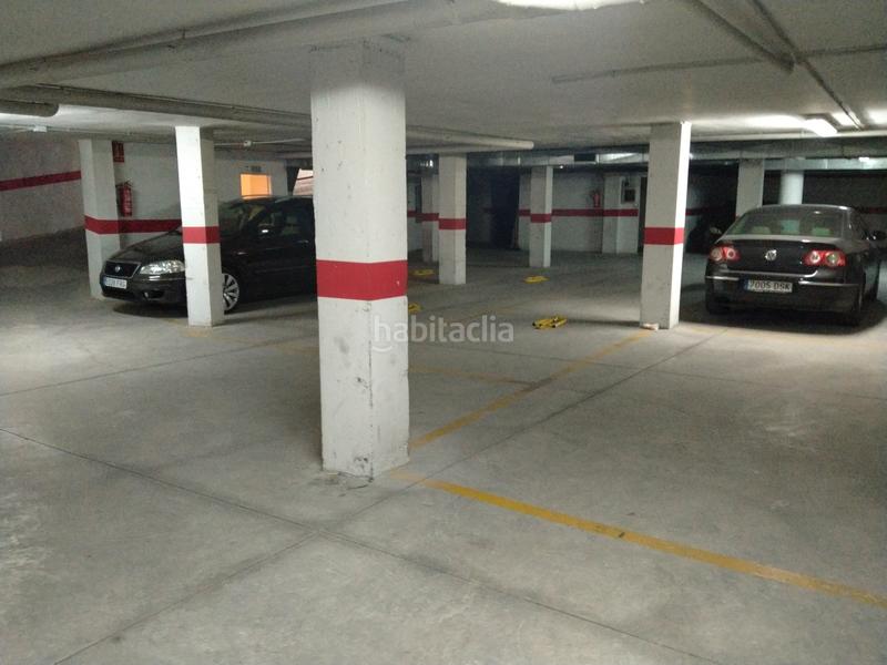 Foto c78f636a-ff65-4404-b115-63e90eb2e4be. Parking coche garaje en Ceutí