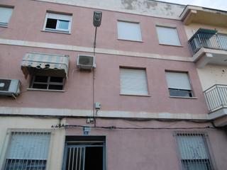 Pis a Calle saavedra fajardo 24. Piso en alguazas