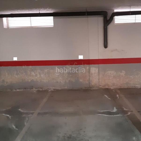 Foto 61884bea-6547-424a-b9ba-08a84a3a9a7d. Parking voiture dans calle sorolla 42 dans Ceutí