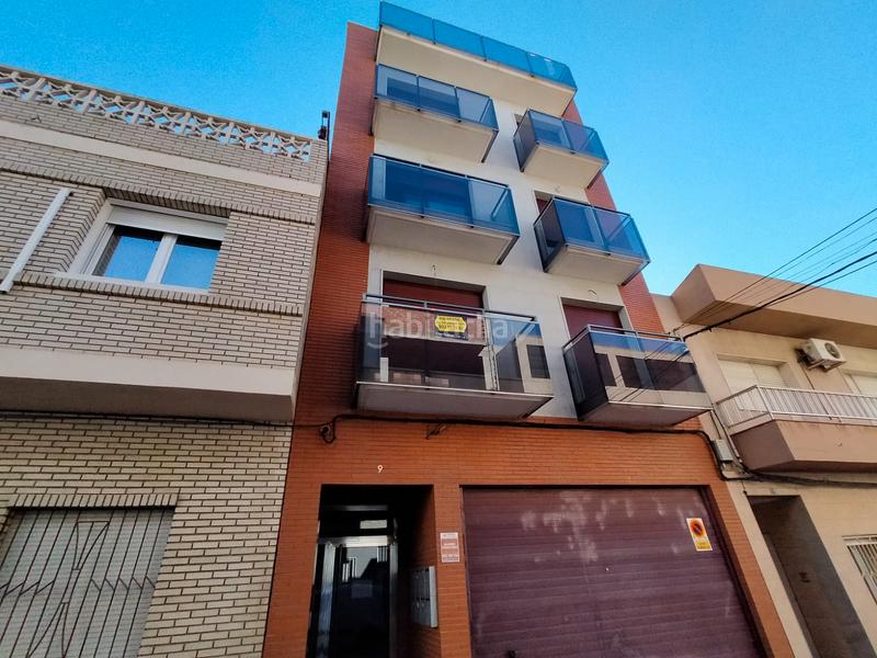 Foto c093a9e9-649e-4364-90c5-b264dc4fbada. Aparcament cotxe a calle enrique salas 7 a Archena