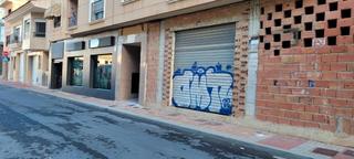 Parking coche en Calle paz 65. Local en molina de segura