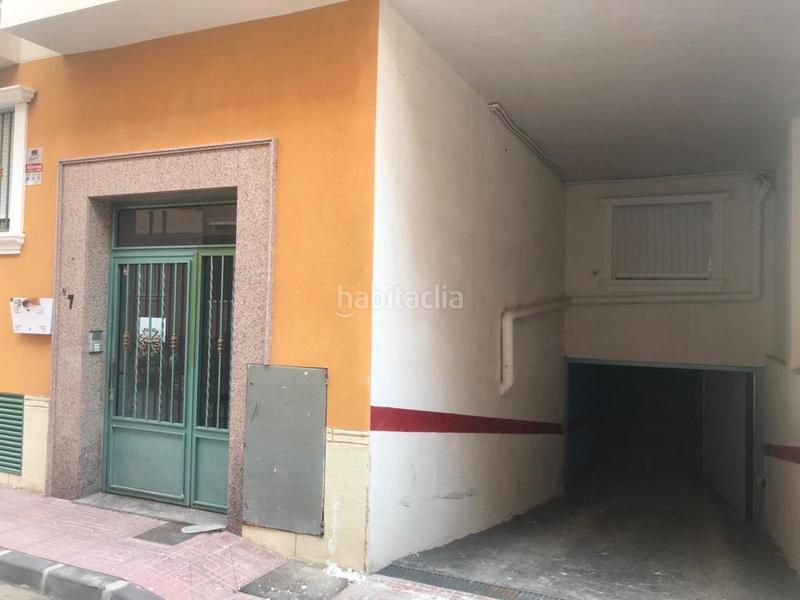 Foto 537e7774-f94e-4f4b-aab7-4c1cb398a6ac. Parking voiture dans calle solana 7b dans Ceutí