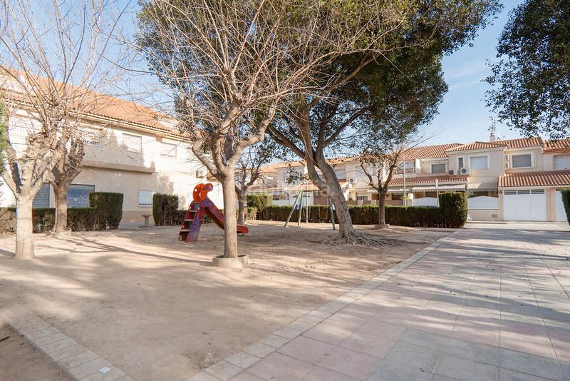 Foto f1ac0f13-d62c-4c97-8c46-a219b81f4a63. Pis a calle cuenca 20 a San Javier San Javier