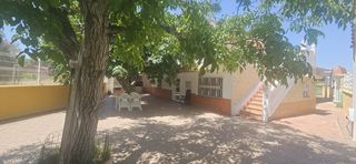 Casa in El Llano. Precioso chalet enmedio de la huerta de arriba de molina a dos m