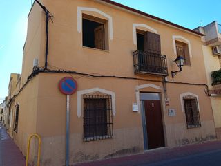 Casa  Fortuna - cl cruz 42. S u b a s t a !!  especial inversores !! inmueble con cargas!! c