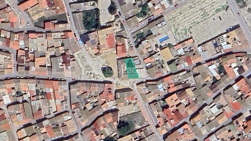 Foto 52dc2c00-ca22-42cf-8912-f8e7a7587311. Terrain résidentiel dans calle magdalena 13 dans Ceutí