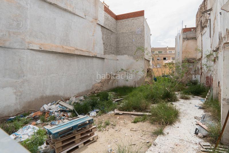 Foto b1624dc1-8b74-4d0c-9dc6-49c75874498e. Terreny residencial a calle san juan 16 a Archena