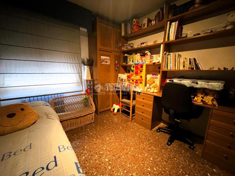 Foto c1b8e032-b425-4aaa-bae3-7ed47368450e. Pis amb calefacció aparcament a Torrero Zaragoza