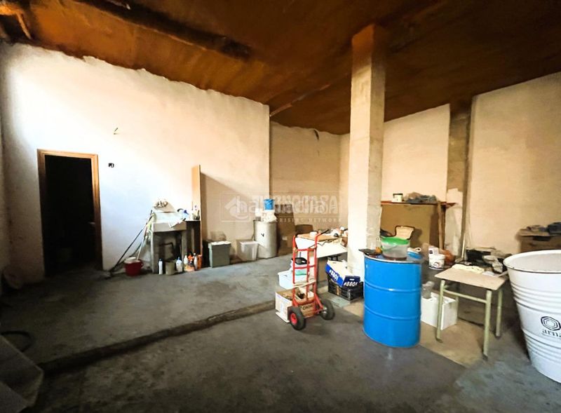 Foto 3ae7a3a5-3c10-4f32-be01-c8684d894a24. Local comercial a Torrero Zaragoza