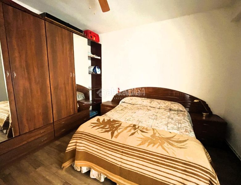 Foto ce089ec6-9262-4b12-807f-5a7be8da0461. Pis amb calefacció a Torrero Zaragoza