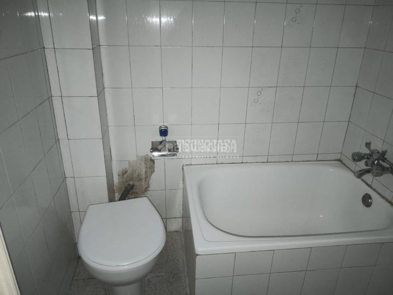 Foto 039744f1-7287-4235-9445-b0f19fe0ea43. Pis a Torrero Zaragoza
