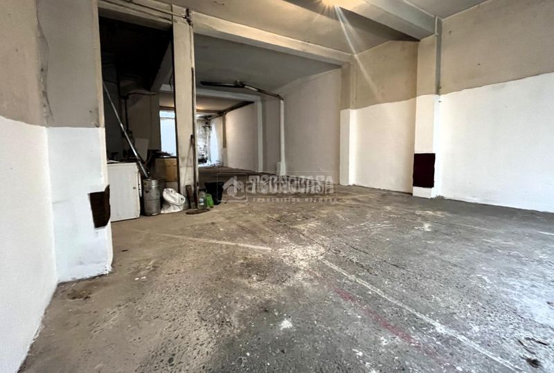 Foto c3492b04-923d-486a-911d-9f7fc029ce24. Local comercial a Torrero Zaragoza