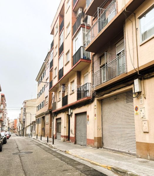 Foto ec618357-32f7-4446-a3a8-15b7bd773c43. Local comercial a Torrero Zaragoza