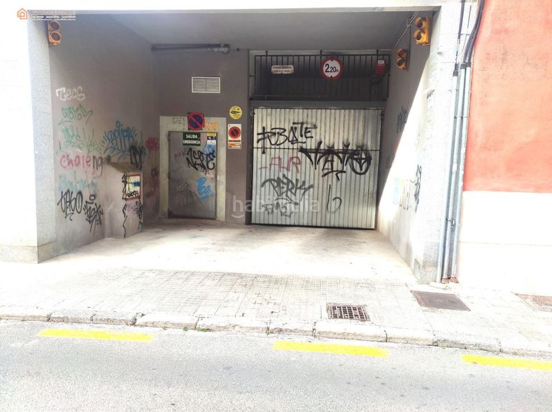 Foto 1d6d9f30-3957-47e4-b625-42867593ba6b. Aparcament cotxe a Marquès de Fontsanta Palma de Mallorca