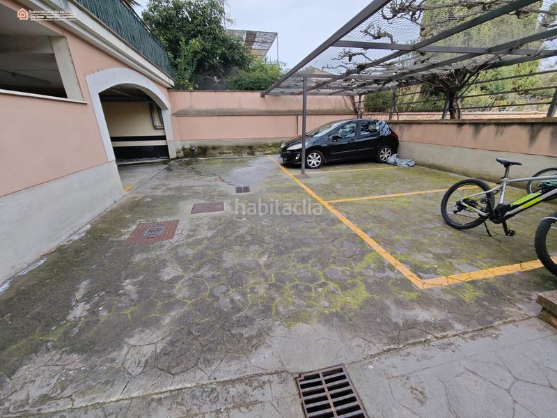 Foto c457f9ab-83a8-4cee-8592-8c56edf7d895. Aparcament cotxe a carretera de palma al port de Sóller 45 a Sóller