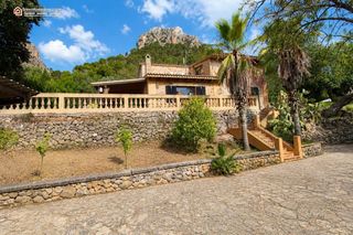 Bauernhof  Diseminados. Finca rústica con piscina, amplias terrazas y vistas a la montañ