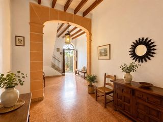 Casale in Sóller. Casa mallorquina con garaje y gran jardín en el centro de sóller