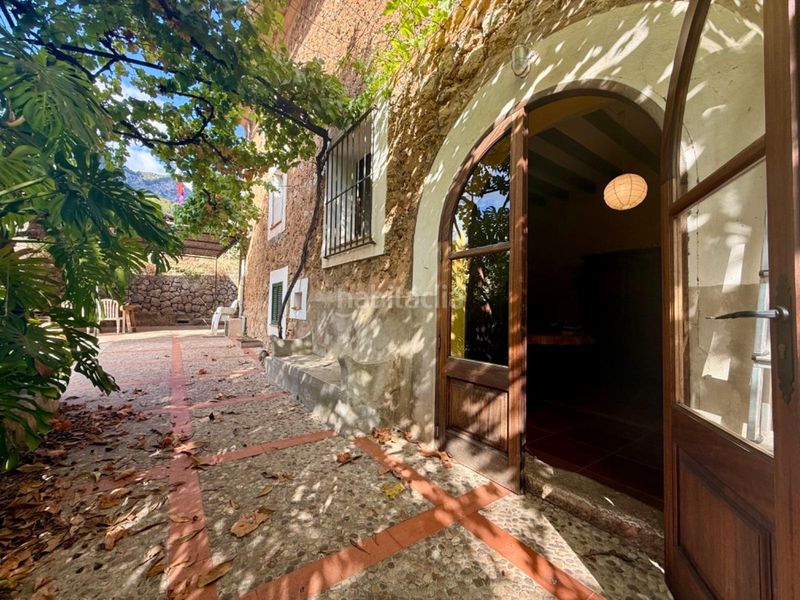 Foto 295abe7b-2e23-44df-b72a-d1465af7c063. Masia amb calefacció aparcament a Sóller