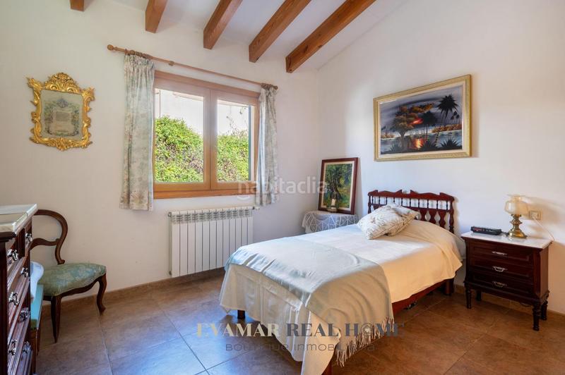 Foto d0eddb95-c723-46d0-a269-f5670593f30d. Chalet  unifamiliar con terreno, piscina y espectaculares vistas a las montañas y bahía de palma en Bunyola