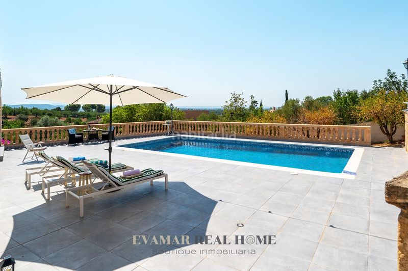 Foto bed6f7f9-2cf9-4ad6-85bc-d66ee3b98314. Xalet amb piscina a Bunyola