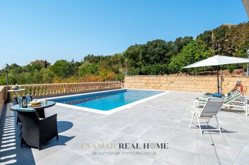 Foto f4da9acf-baee-4022-8130-95ba49db5355. Xalet amb piscina a Bunyola
