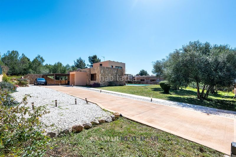 Foto 60f6769f-8345-4228-b8ea-7f93036346a4. Xalet amb aparcament piscina a Bunyola