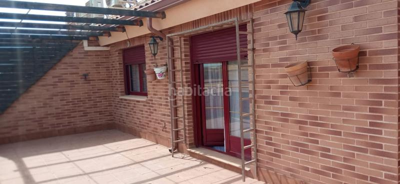 Foto 8ca85bd0-8203-4a97-9db9-a7f8f6551509. Alquiler ático  en alquiler en Alcázar de San Juan