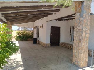 Chalet  Autovía de los viñedos. Chalet a la venta