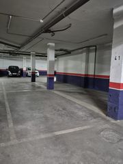 Car parking in Alcázar de San Juan. Plaza de garaje a la venta