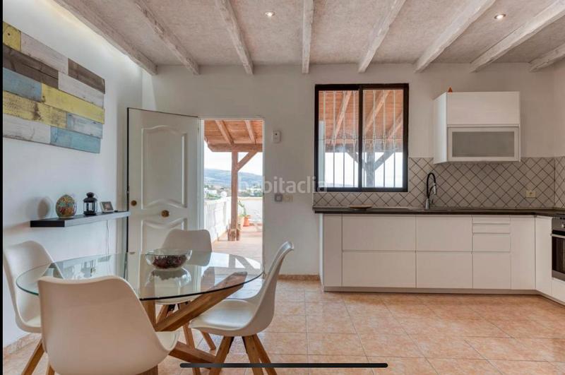 Foto b18dfa99-a689-4834-8d52-a08b70d52eb2. Lloguer casa amb aparcament piscina a El Salobre San Bartolomé de Tirajana