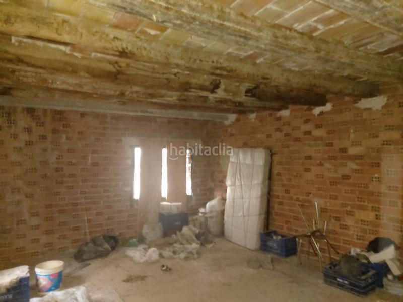 Foto f543ee24-cf21-4de1-9746-6a271e2158a4. Casa  de pueblo céntrica y esquinera. en Alcanar