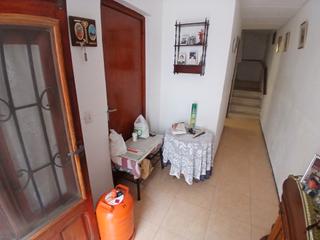 Haus  Carrer loreto 14. Casa en zona muy tranquila
